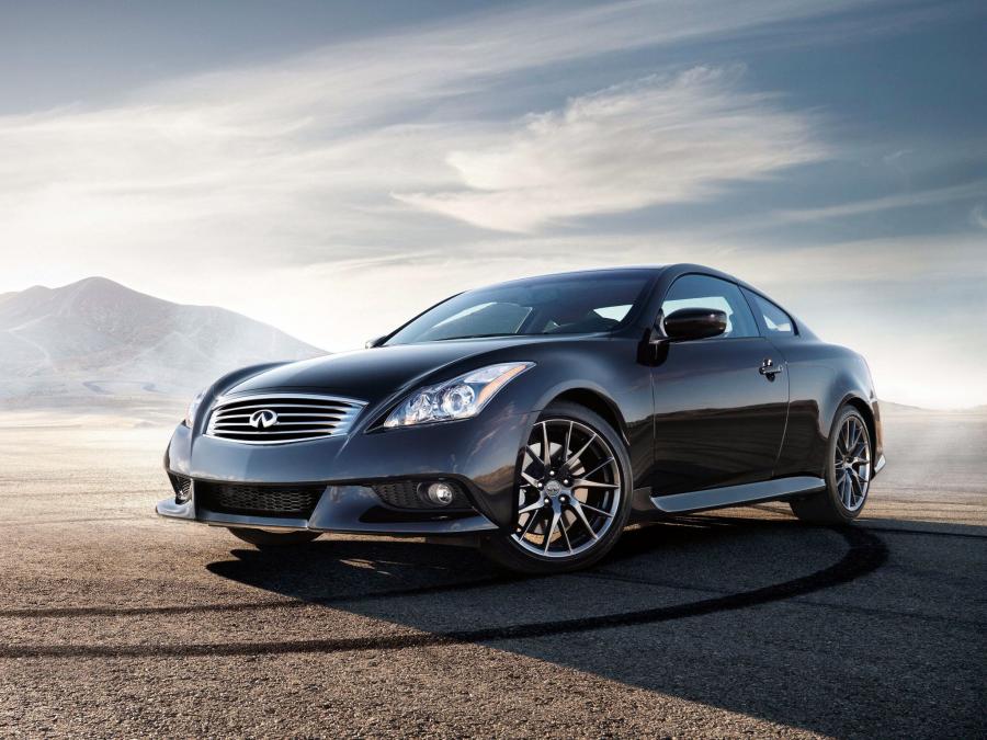  Infiniti G37 IPL Coupe 2010 года  (фото 5 из 13)